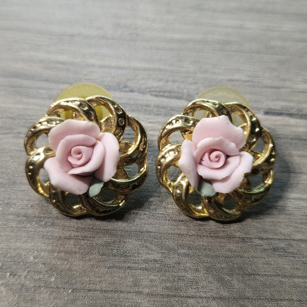Vintage Gold and Pink Rose Earrings Costume Jewelry